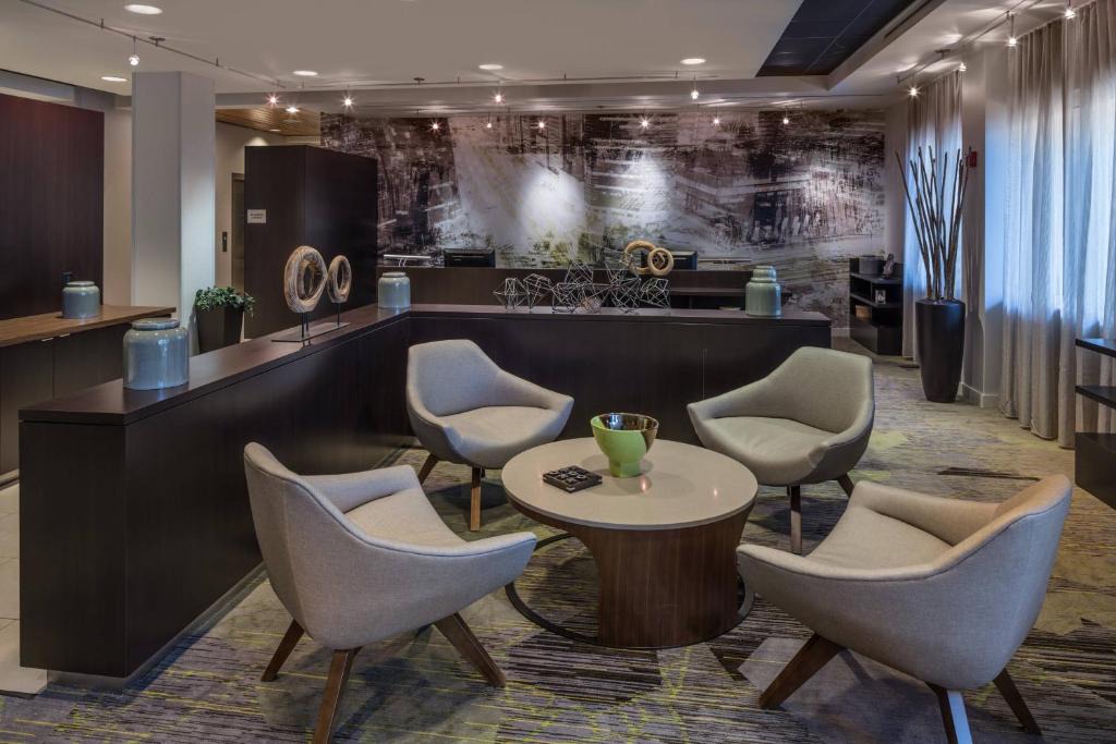 Ludlam Hotel | Courtyard by Marriott Miami West/FL Turnpike
