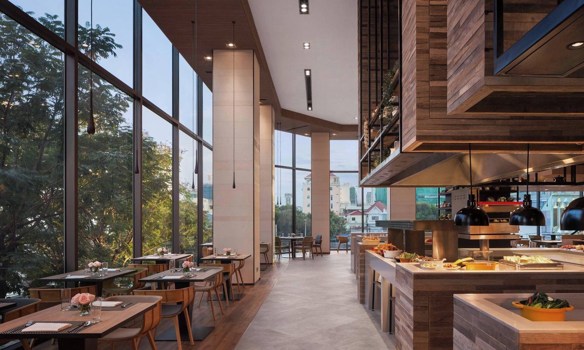 Phnom Penh City Centre Hotel | Courtyard by Marriott Phnom Penh