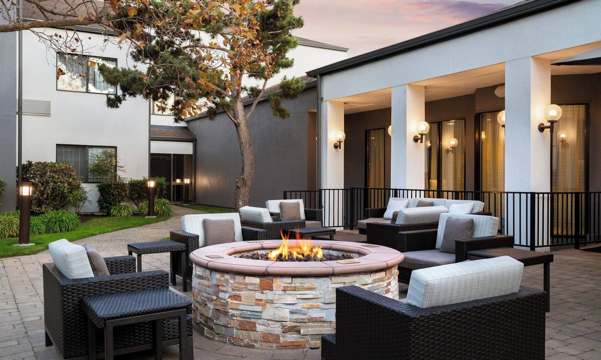 San Bruno Hotel | Courtyard by Marriott San Francisco Airport