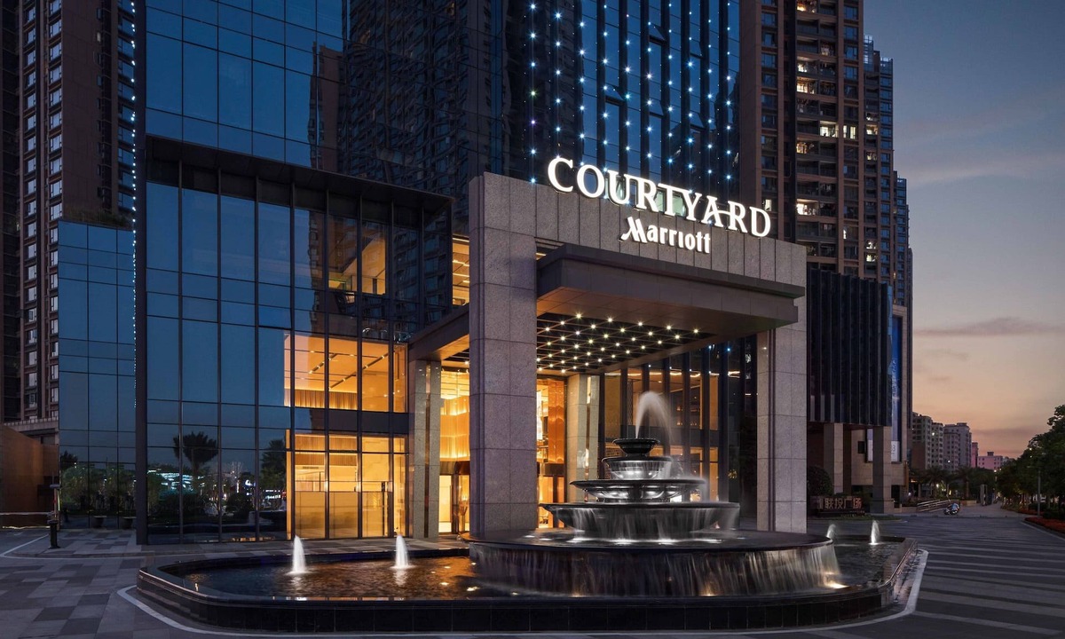 Lougang Hotel | Courtyard by Marriott Shenzhen Bao'an