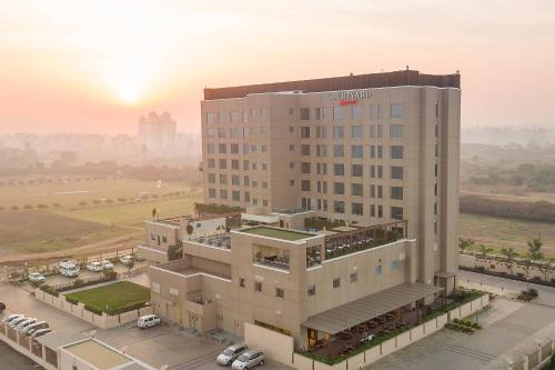 Bhatpore Hotel | Courtyard by Marriott Surat