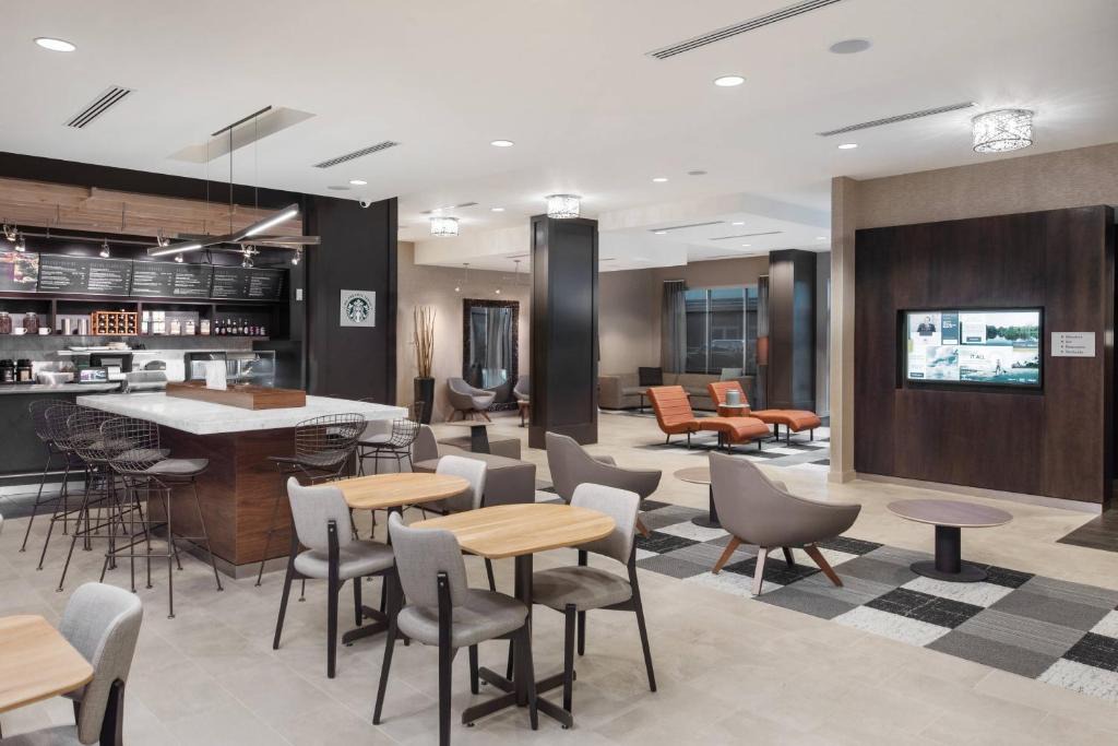 Baton Rouge Hotel | Courtyard by Marriott Baton Rouge Downtown
