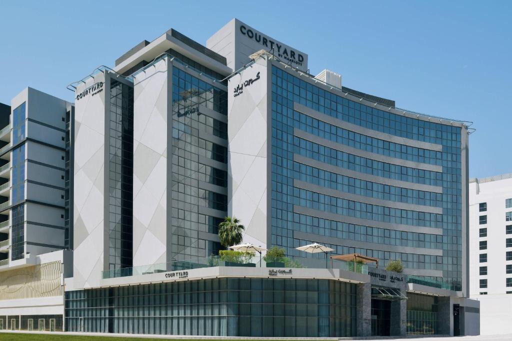 Dubai Hotel | Courtyard by Marriott World Trade Centre, Dubai