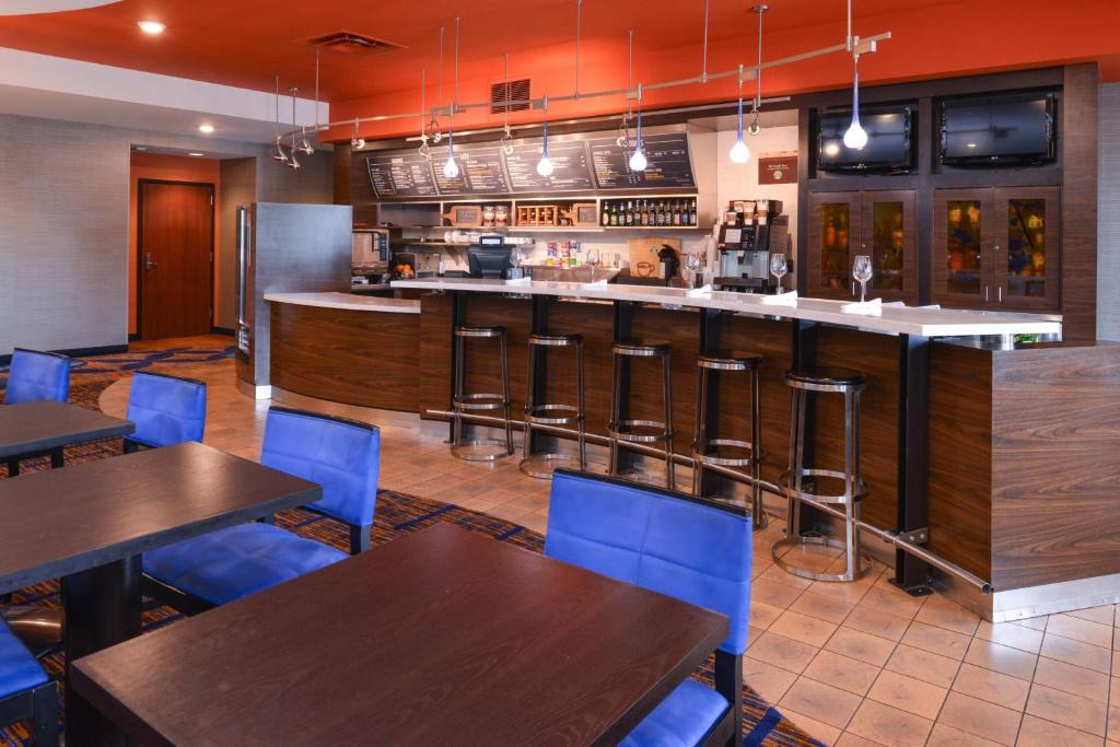 Monroeville Hotel | Courtyard Pittsburgh Monroeville