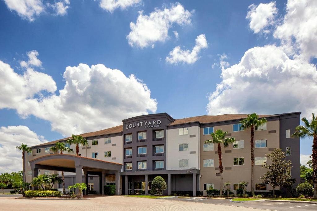 Oldsmar Hotel | Courtyard Tampa Oldsmar