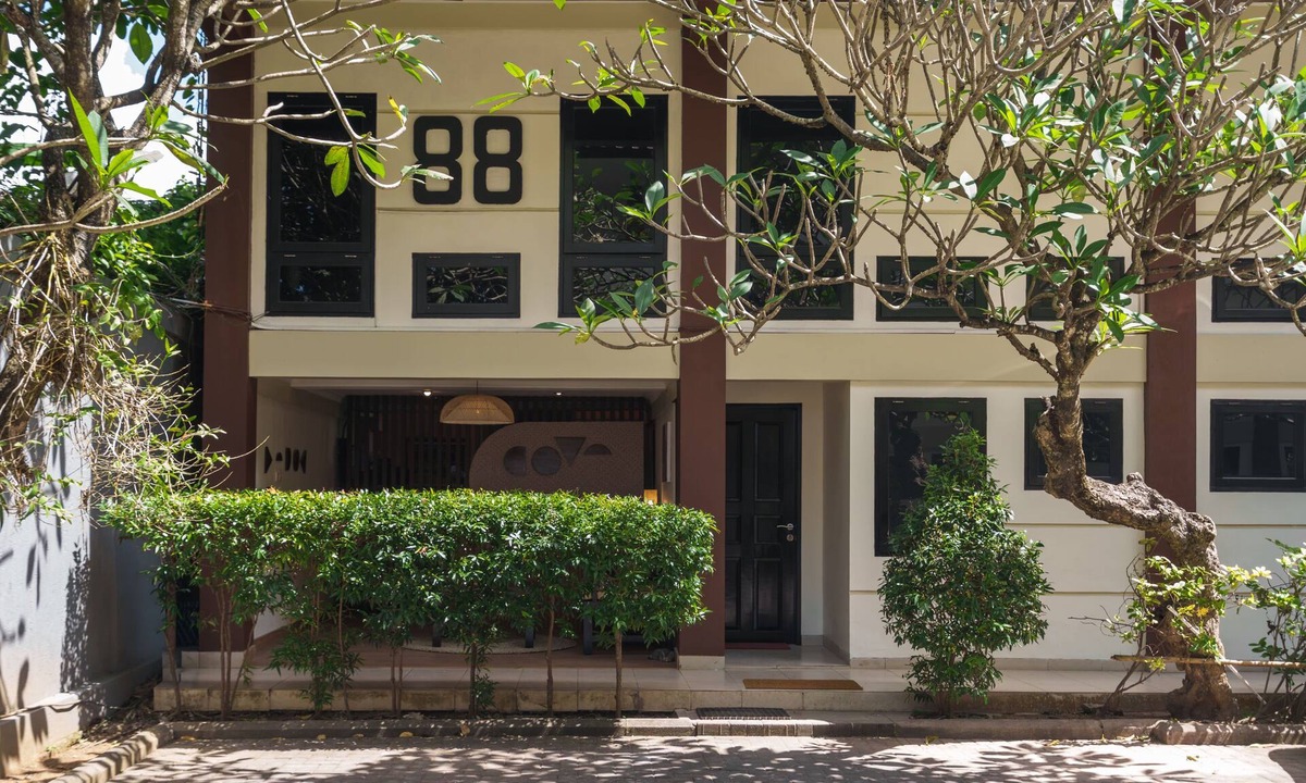 Denpasar Barat Hotel | Cove Premisol