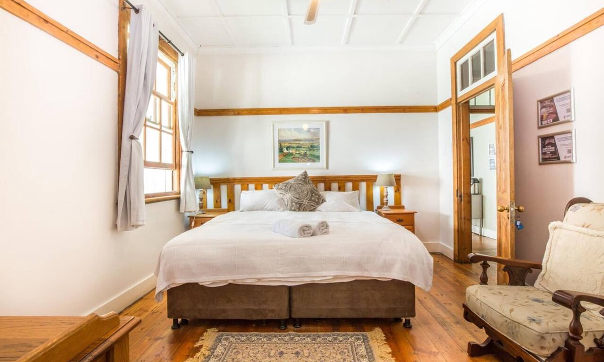 Essenwood Bed & Breakfast | Coweys Corner