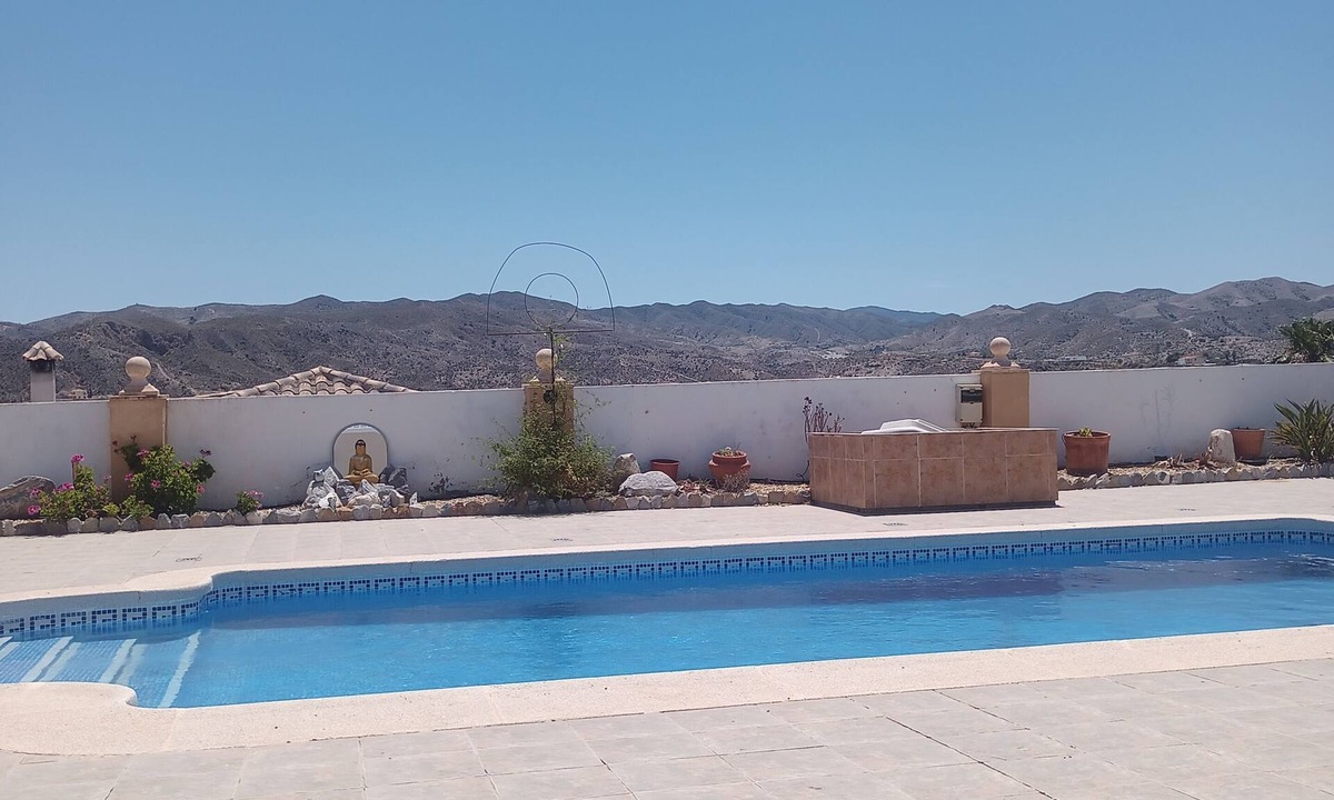 Arboleas Apartment | Cozy 1-bedroom casita with a terrace overlooking the Almanzora valley moutains