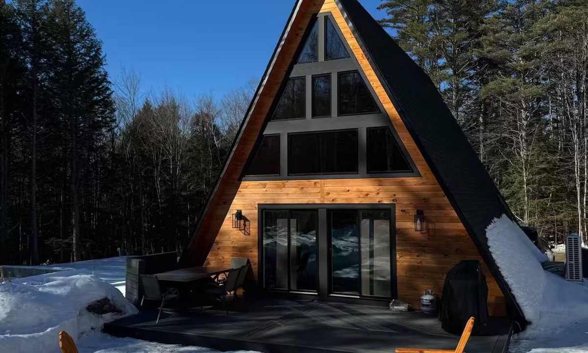 Danbury Ski Chalet | Cozy 2-bedroom A Frame chalet in delightful Danbury NH with WiFi and AC