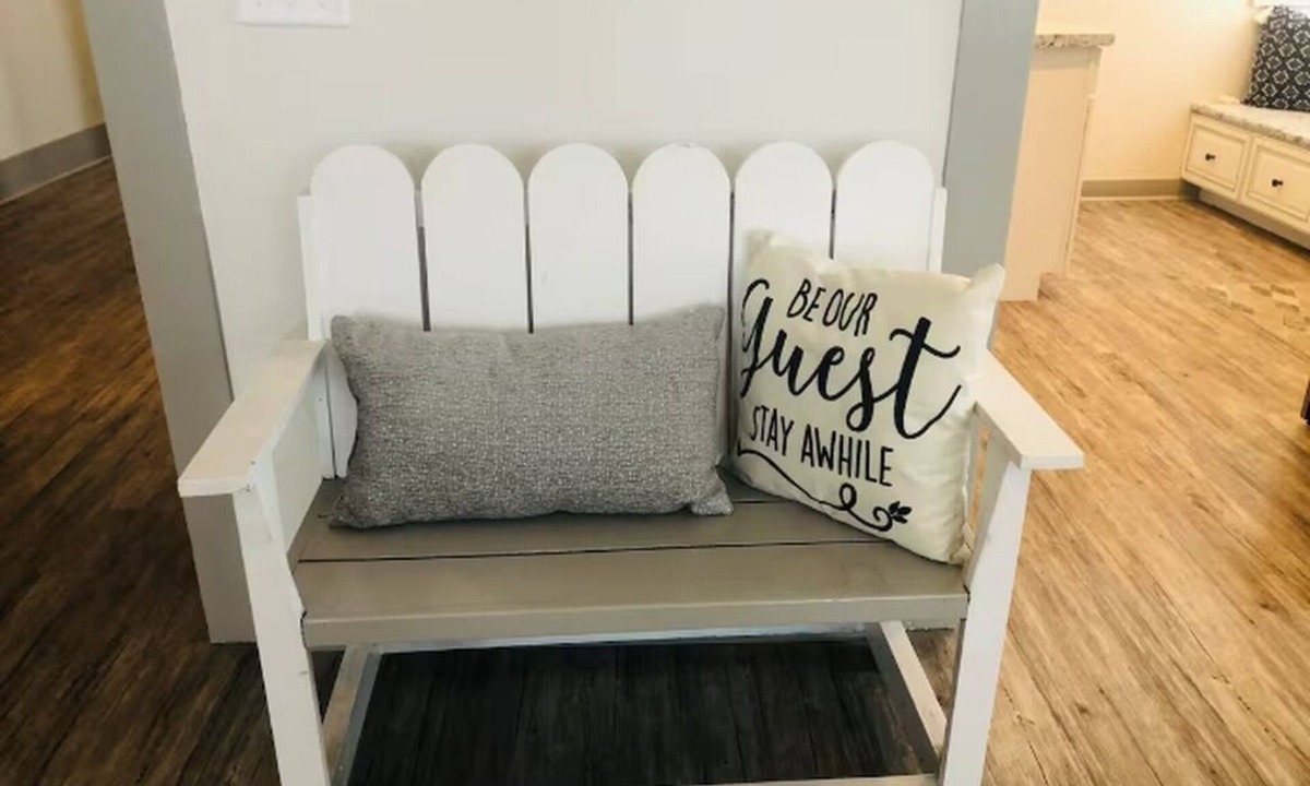Scottsville Cabin | Cozy 2-bedroom lodge in gorgeous Scottsville with AC