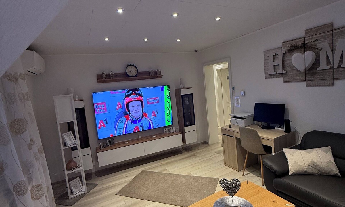 Worms Apartment | Cozy 2 X room, kitchen bathroom apartment in the Karl Marx Siedlung in Worms 1st floor