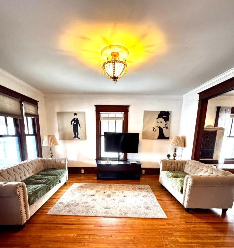 Covington Apartment | Cozy 3 Bedroom Duplex Near Downtown