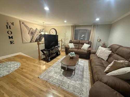 Long Island Apartment | Cozy 3br 1 bath upstairs apt