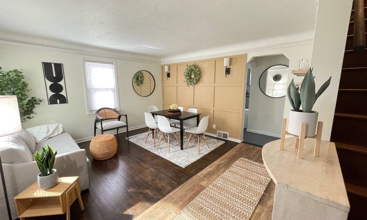 Berea House | Cozy 5BR & 2 Bath-CLE, BW, IX Center-walkout basement - firepit - dog friendly!