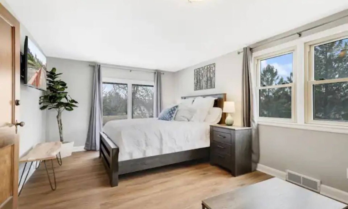 New Prague Apartment | Cozy and Comfortable New Prague Suite