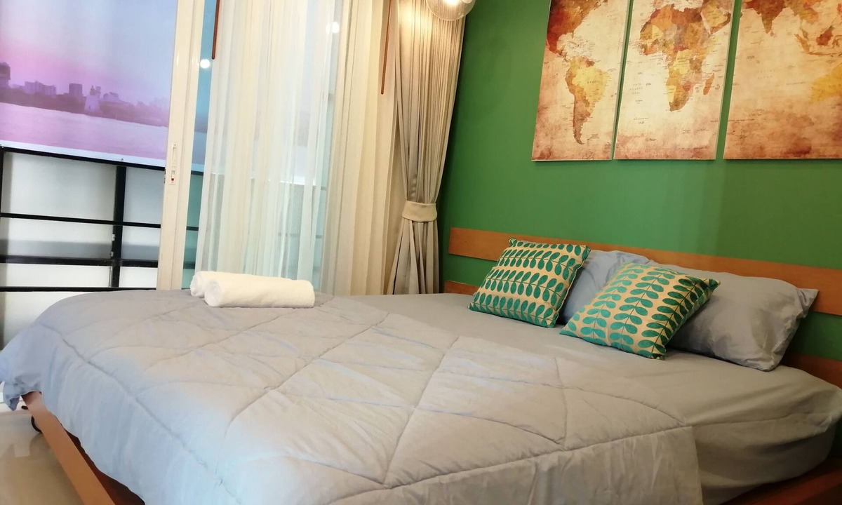 Bangkok City Centre Apartment | Cozy and Convenient Studio Loft with Kitchen and Private bathroom near ICONSIAM