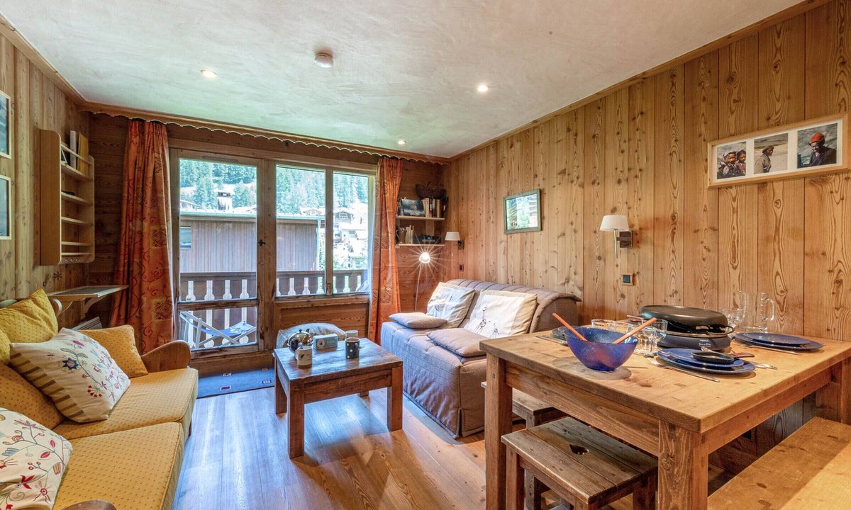 Val-d'Isere Apartment | Cozy and Harmonious Duplex Apartment with Wifi in La Roche des Fours Residence, Val-d'Isère