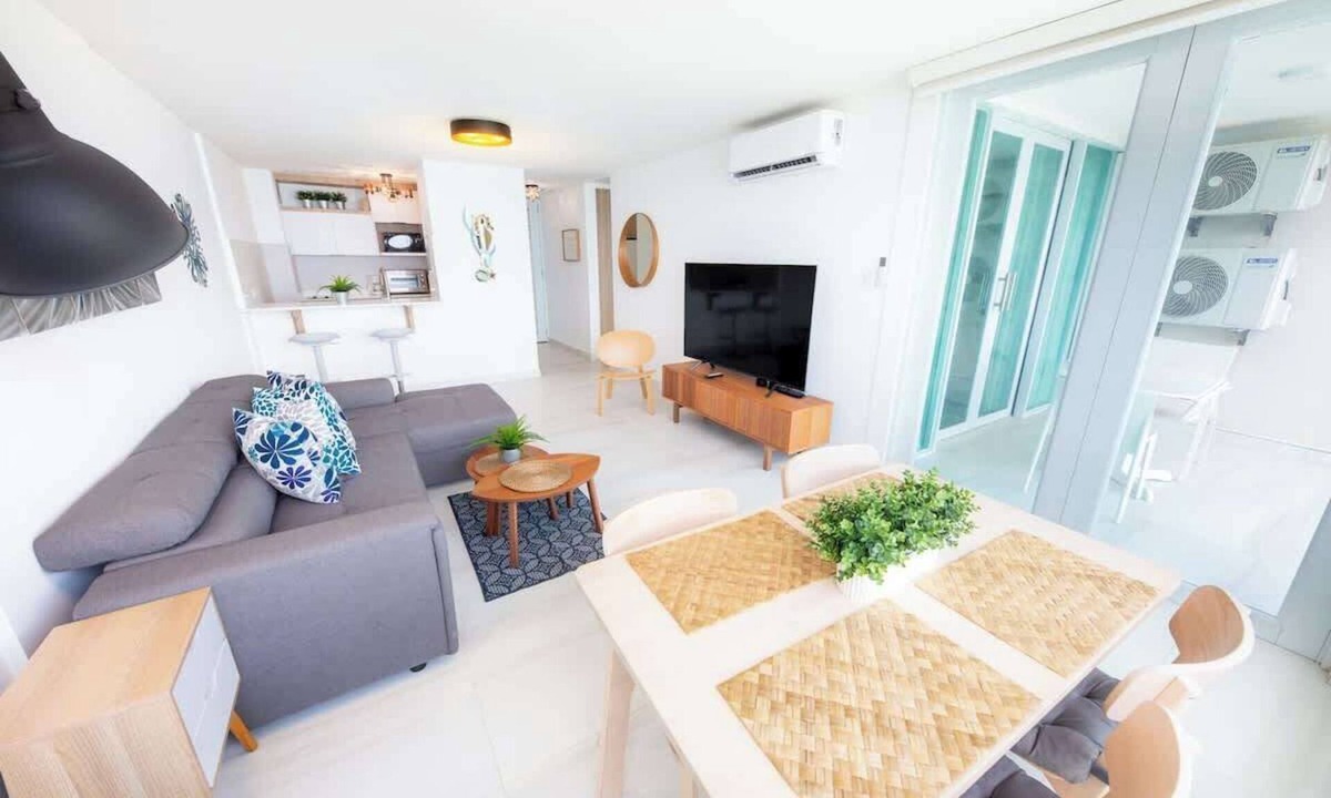 Vilomar Apartment | Cozy BEACH FRONT 1BR w/Pool & PK @Luquillo Beach