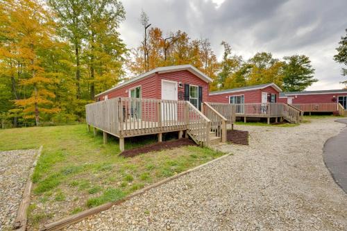 Cassopolis House | Cozy Cabin: Community Pool & Lakefront Beach!