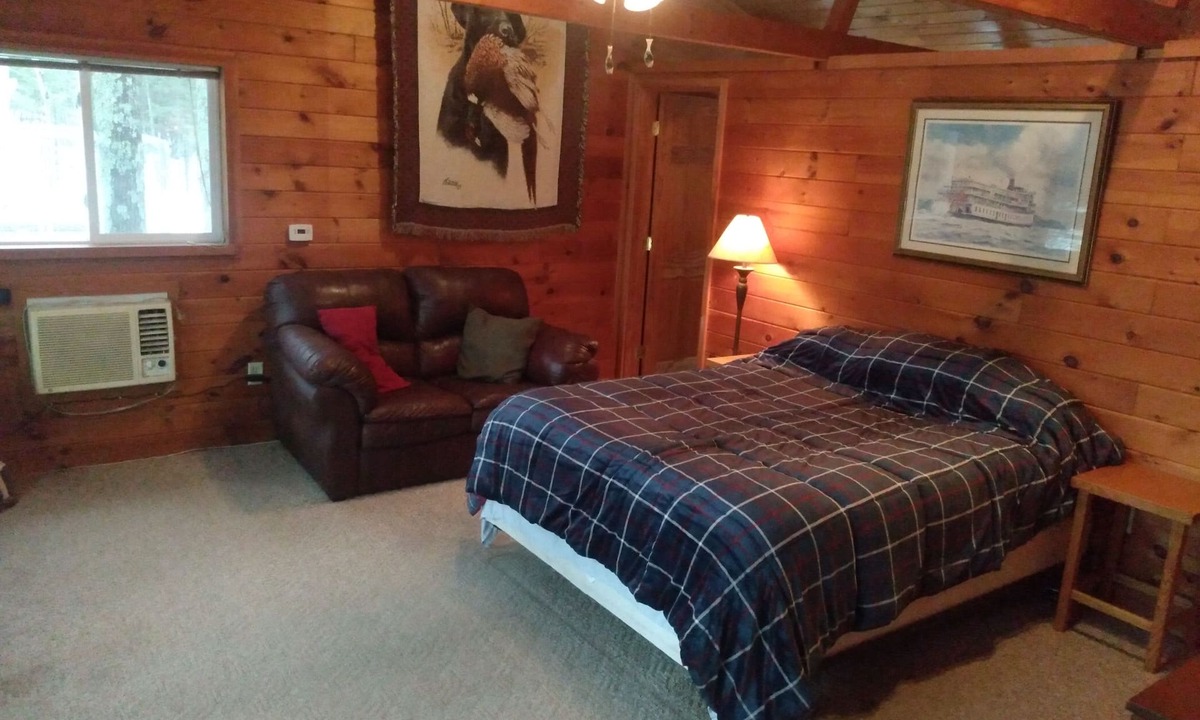 Cornell Cabin | Cozy Cabin on the River