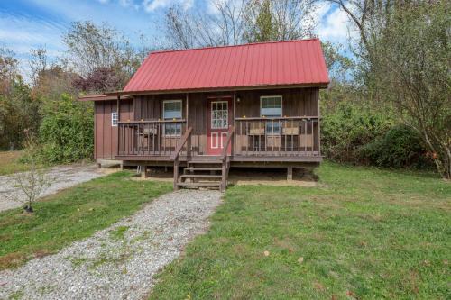 East Fultonham House | Cozy Cabin