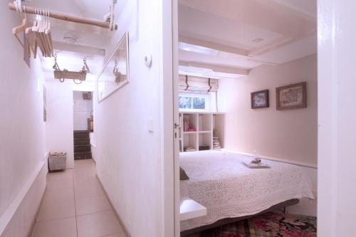 Grachtengordel-West House | Cozy Canal Studio