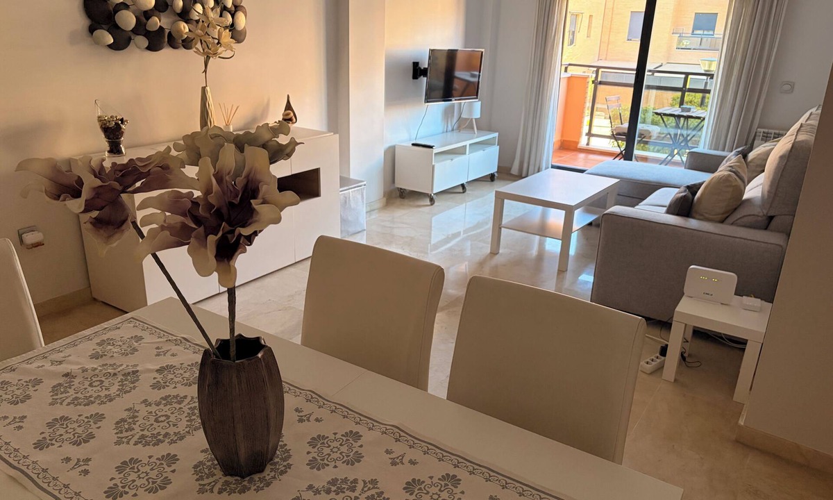 Angustias - Chana - Encina Condo | Cozy, central AA, wifi, pool, parking