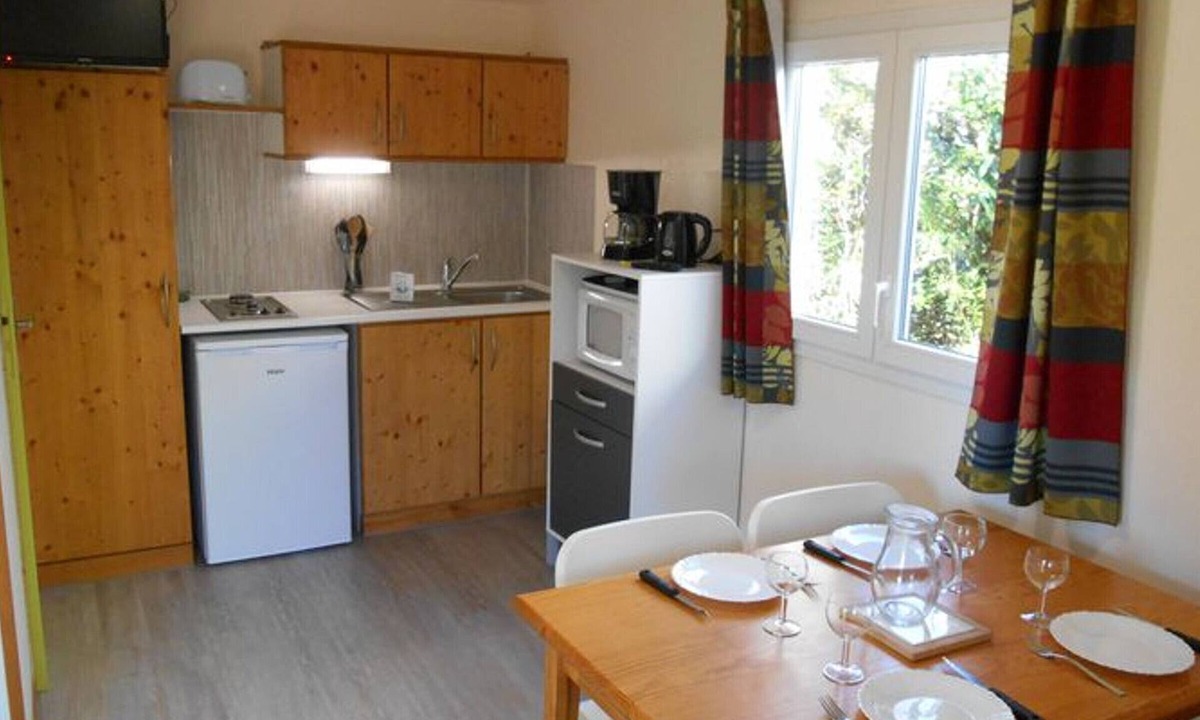 Gurmencon Ski Chalet | Cozy chalet for 2 with terrace in Gurmençon