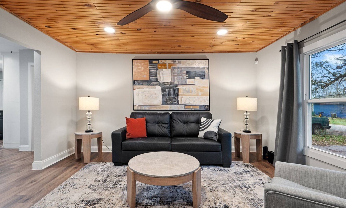 Greenville House | Cozy City Living Greenville - Easy Downtown Access