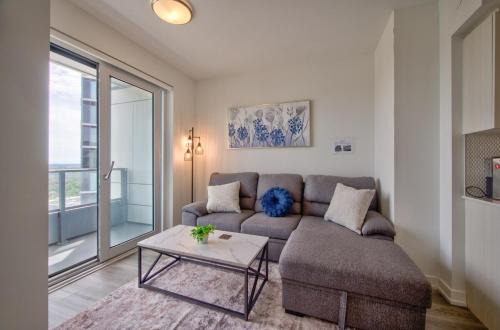Kitchener Apartment | Cozy Condo in Downtown KW