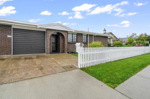 Invercargill Apartment | Cozy Corner