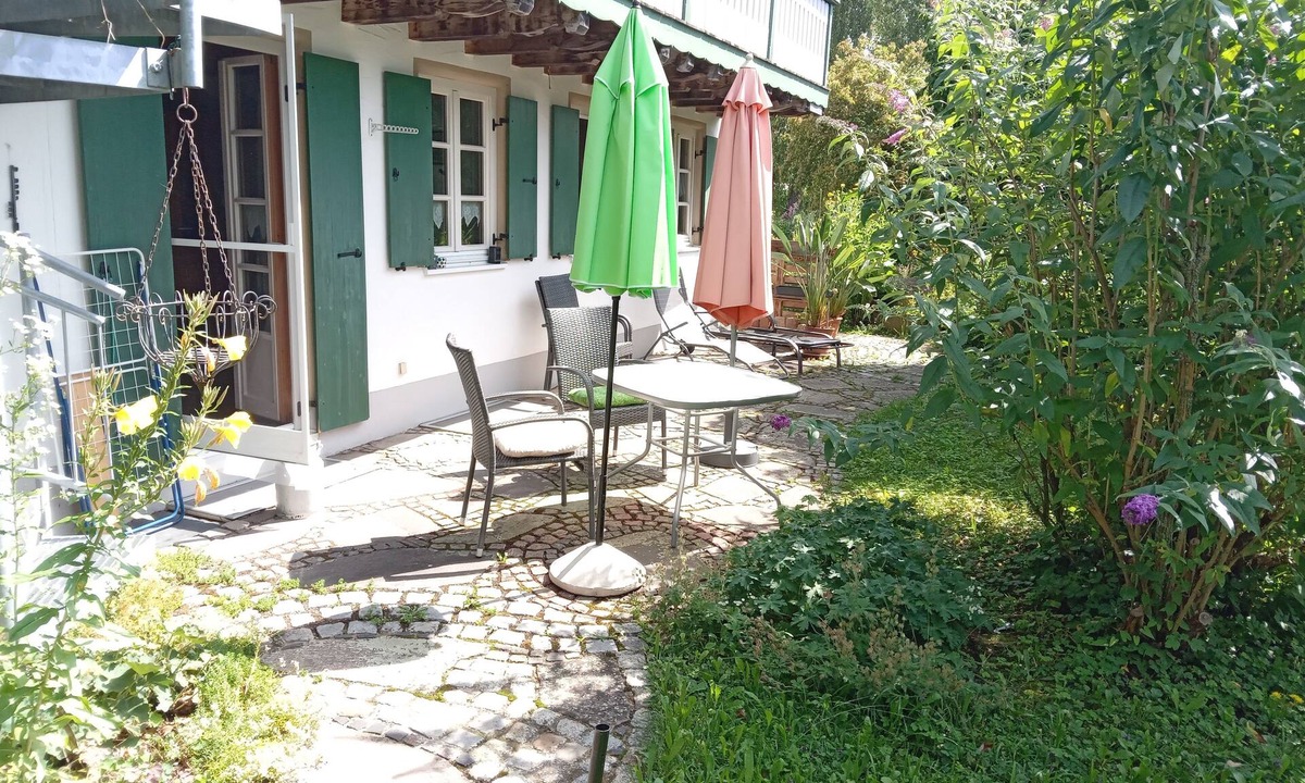 Thaining Apartment | Cozy family-friendly apartment with farm flair up to 5 beds