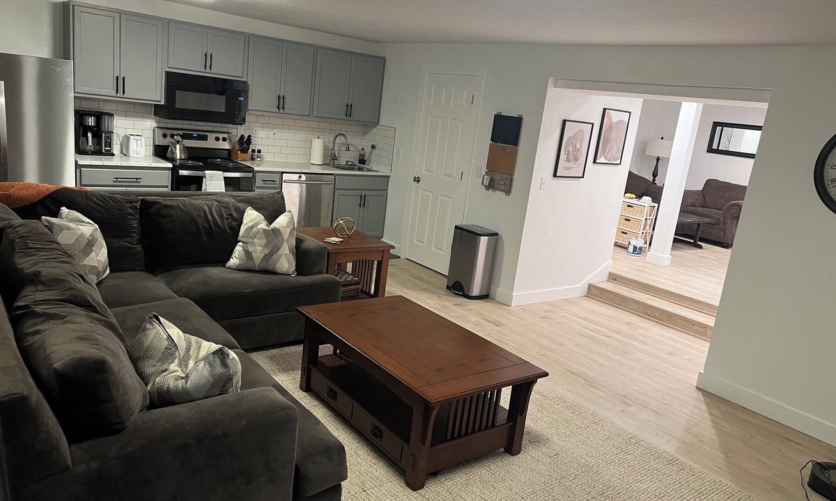 Western House | Cozy family sized 2 bedroom 1 bath newly remodeled basement