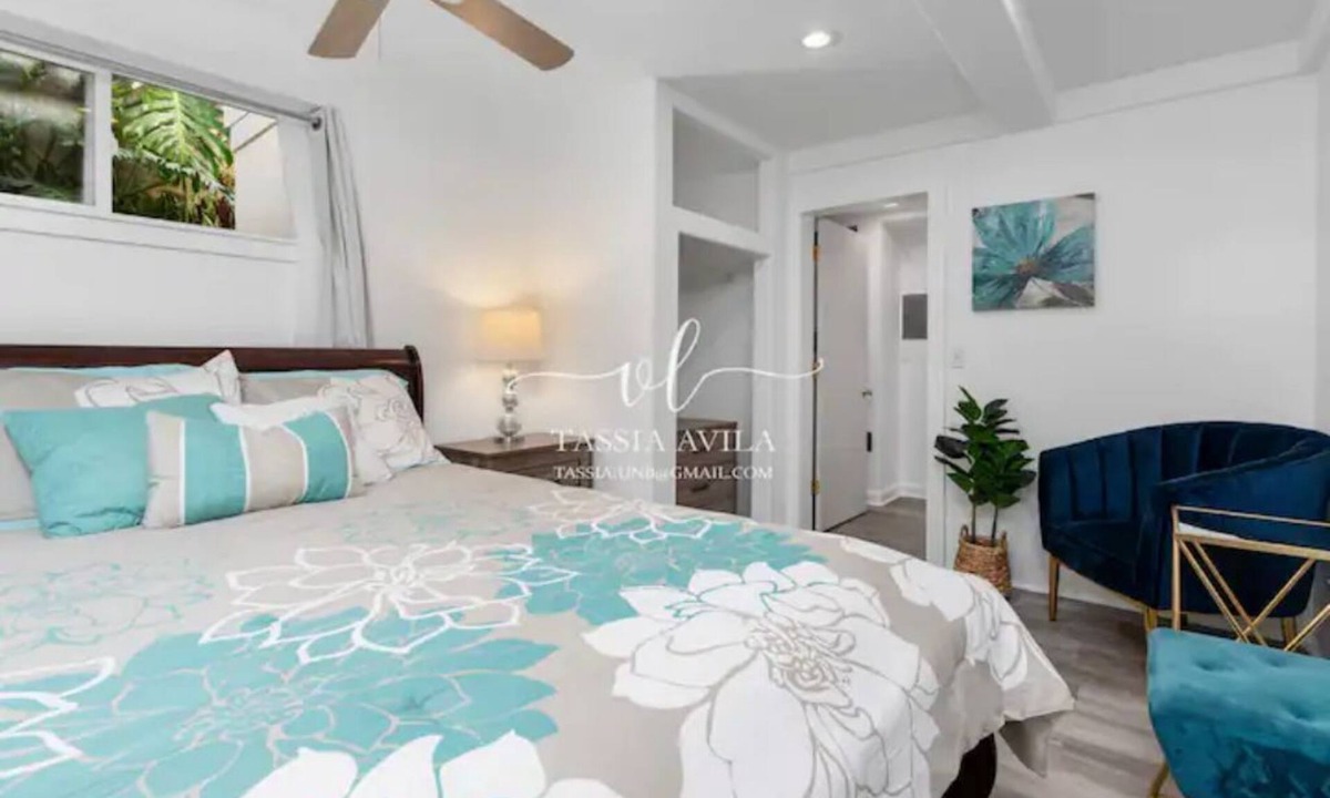 Kalihi Valley House | Cozy Home Downtown, 2 Bed 1 Bath - Free Parking