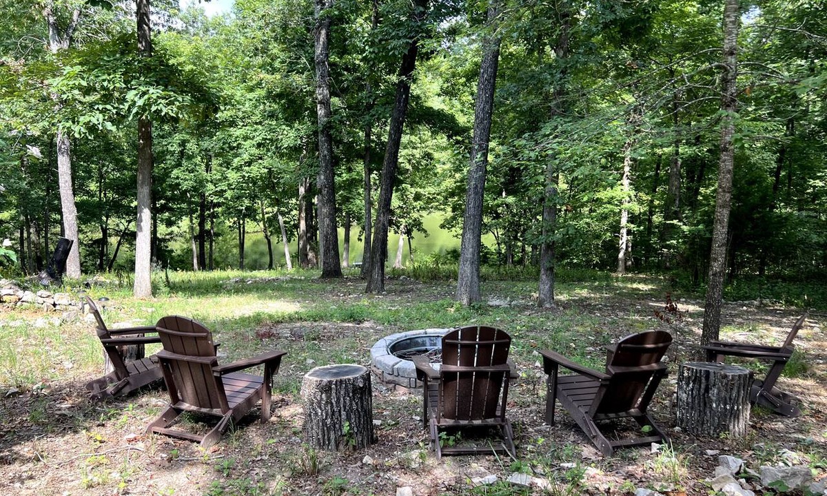 Myrtle House | Cozy Home - Fire Pit - Fishing