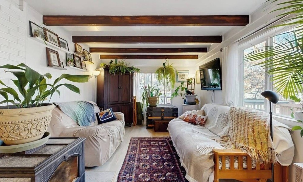 Durango House | Cozy home with fully stocked kitchen, wifi & great location