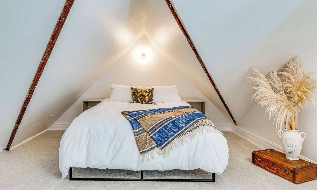 Fountain Square Cottage | Cozy Indianapolis Vacation Rental w/Micro Farm!