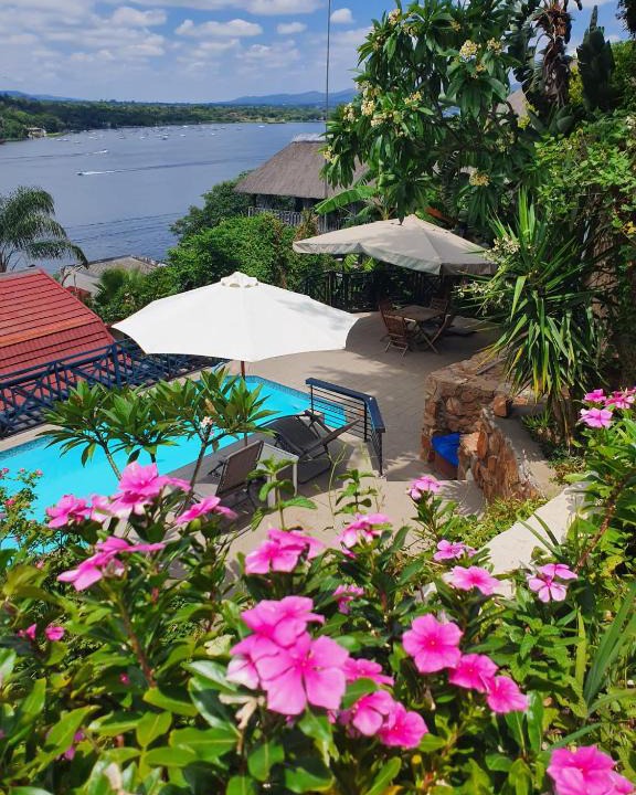 Kosmos Bed & Breakfast | Cozy Kosmos