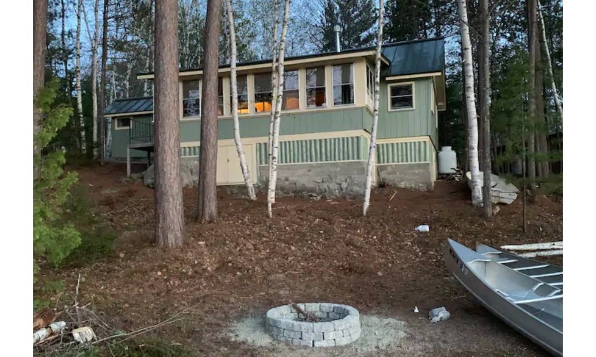 Millinocket Cottage | Cozy, Lakefront Cottage, 9 miles to Baxter, dock, kayaks, canoe, 2 bedroom
