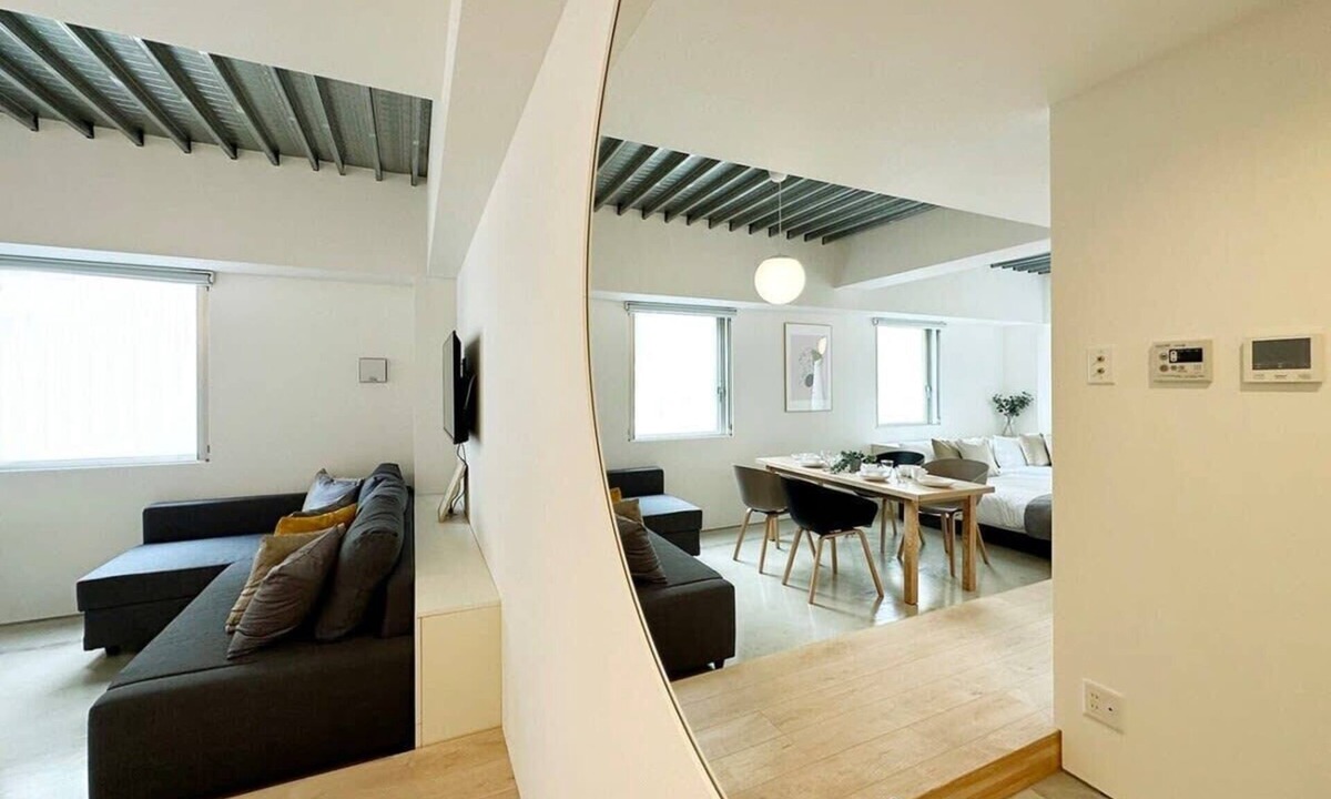 Hiroshima City Centre Apartment | Cozy & Modern Studio Apt 5 Mins Walk to Peace Park