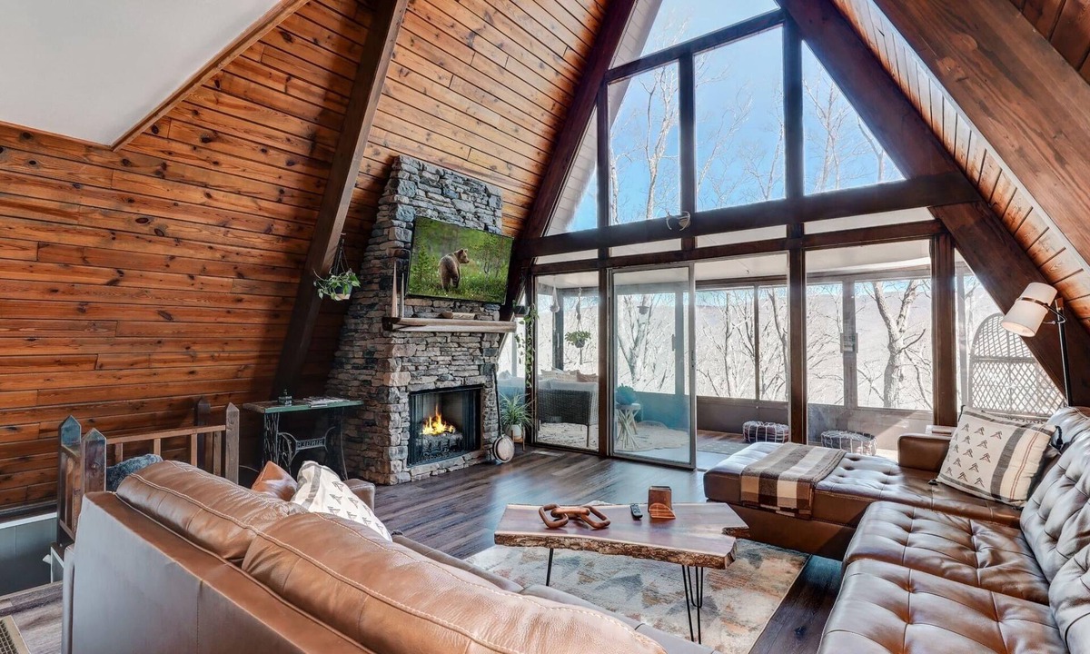 Tate Cabin | Cozy Mountain A-frame with pools, horseback riding, lake, tennis and more!