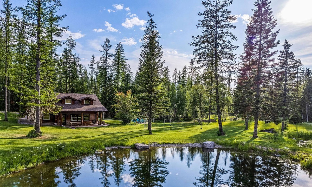 Bigfork Cabin | Cozy mountain cabin on a pond w/ firepit, close to great hiking and Glacier Park
