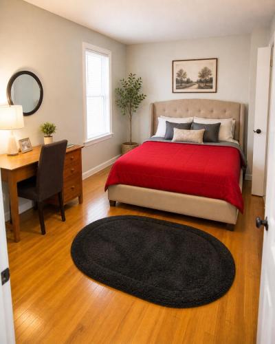 Fall River House | Cozy Private Room #1 Urban Haven 4BR Fall River