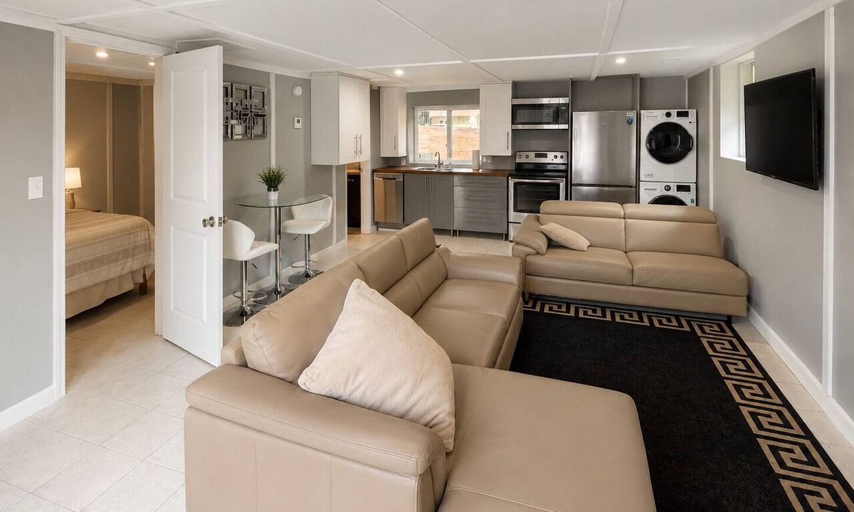 Lake City Apartment | Cozy Private Studio Retreat, Quiet, Clean & Relaxing Stay