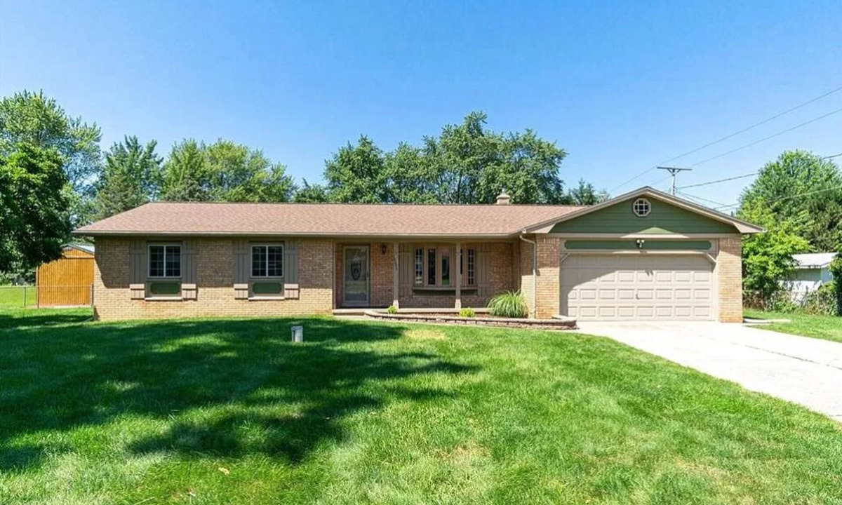 Grand Blanc House | Cozy & quiet Grand Blanc retreat near Fenton