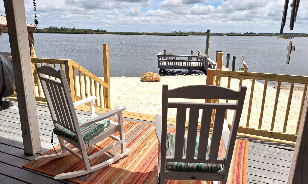 Crystal River House | Cozy Riverfront Retreat in Ozello with hot tub, private dock and amazing views
