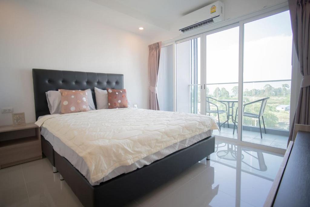 Bang Sare Apartment | Cozy SeaSaran
