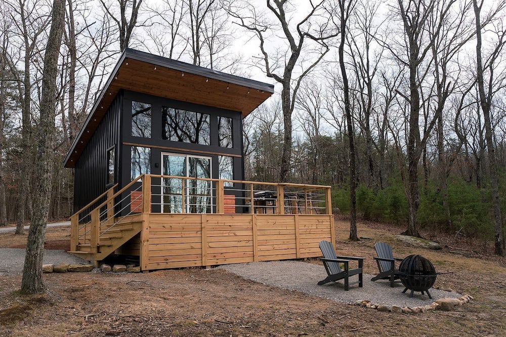 Menlo Cabin | Cozy Secluded Studio Chalet with Outdoor Shower & Scenic Brow Views near Cloudland Canyon State Park, Menlo, Georgia