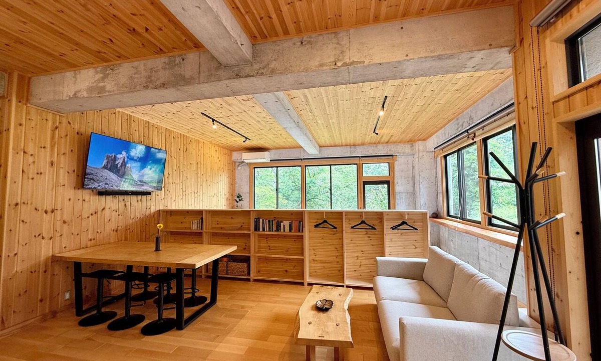 Akiruno Condo | Cozy spacious suite by the creek/Tateya vacation 120
