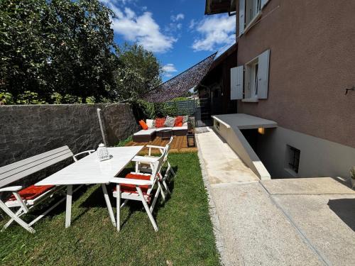 Sergy Apartment | Cozy studio 2 steps from Geneva